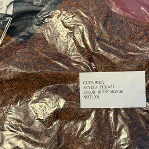 T Tahari Burnt Orange/Mustard Knit blazer jacket